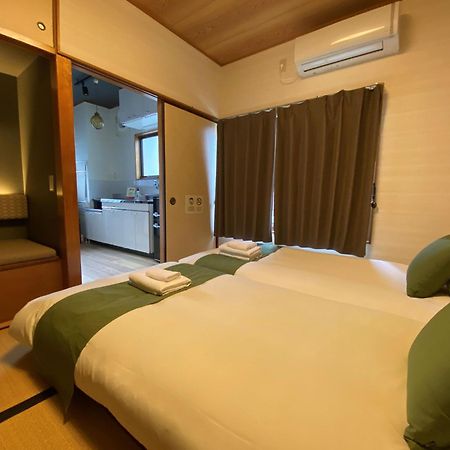 Kagurazaka Retro Bar & Hotel โตเกียว ภายนอก รูปภาพ