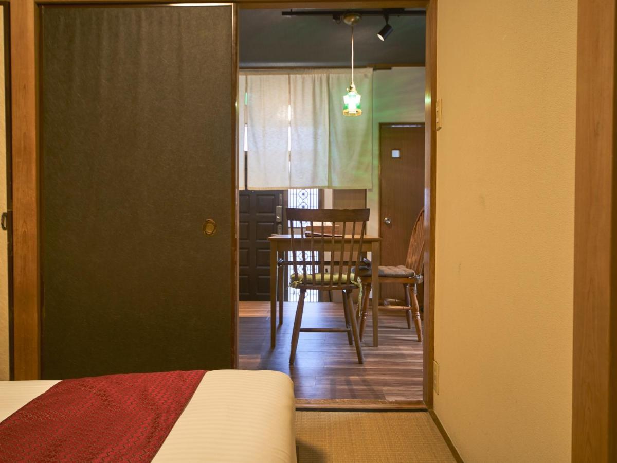 Kagurazaka Retro Bar & Hotel โตเกียว ภายนอก รูปภาพ