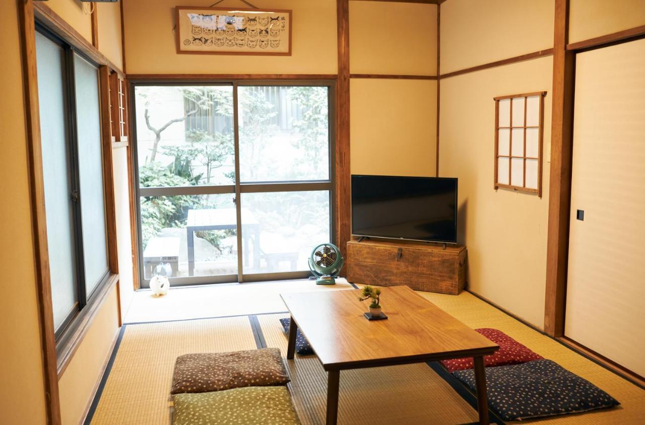 Kagurazaka Retro Bar & Hotel โตเกียว ภายนอก รูปภาพ