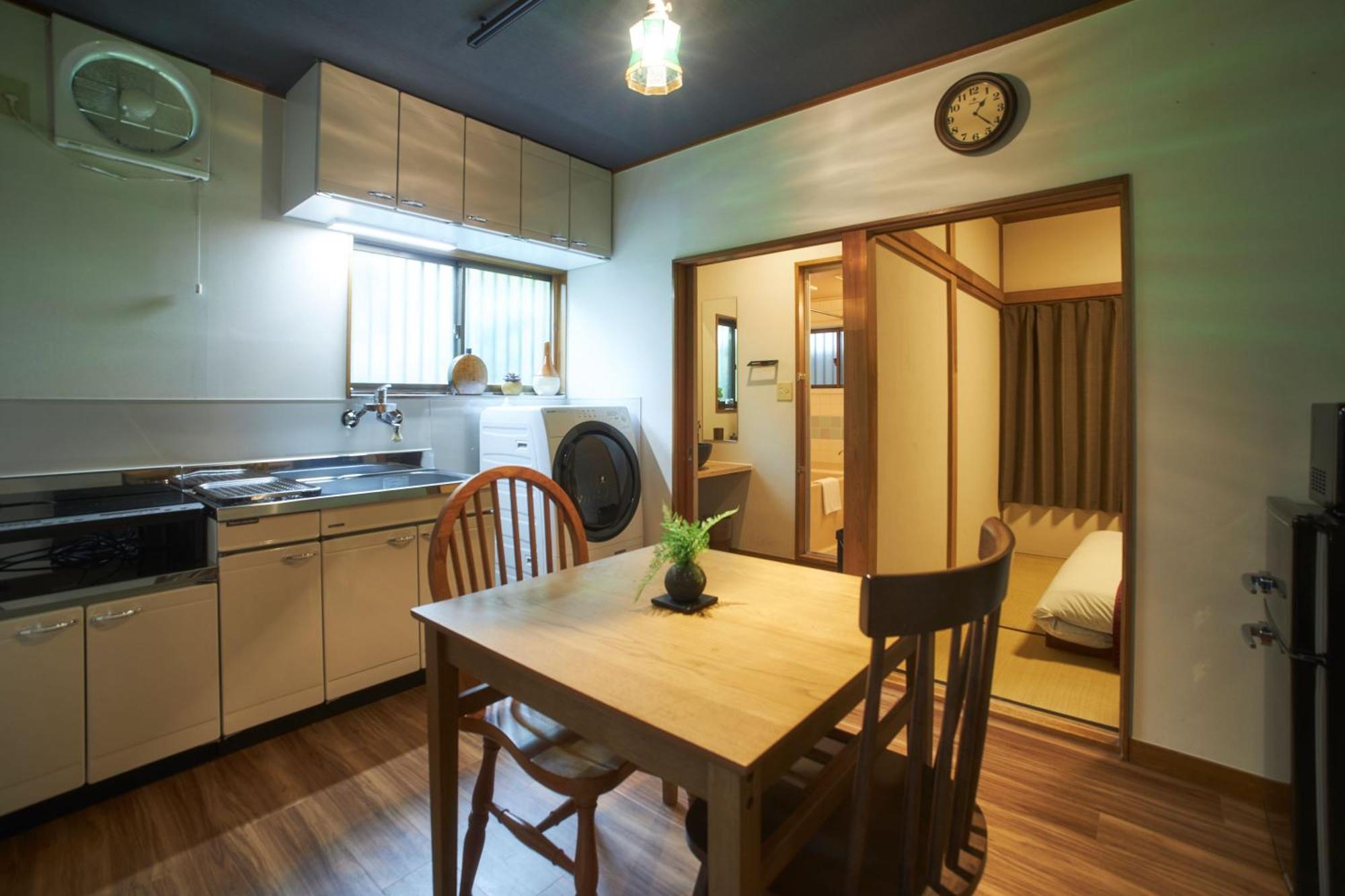 Kagurazaka Retro Bar & Hotel โตเกียว ภายนอก รูปภาพ